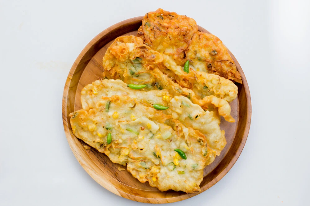 Dampak Makan Gorengan saat Berbuka Puasa: Pengaruhnya terhadap Kesehatan Kulit Wajah